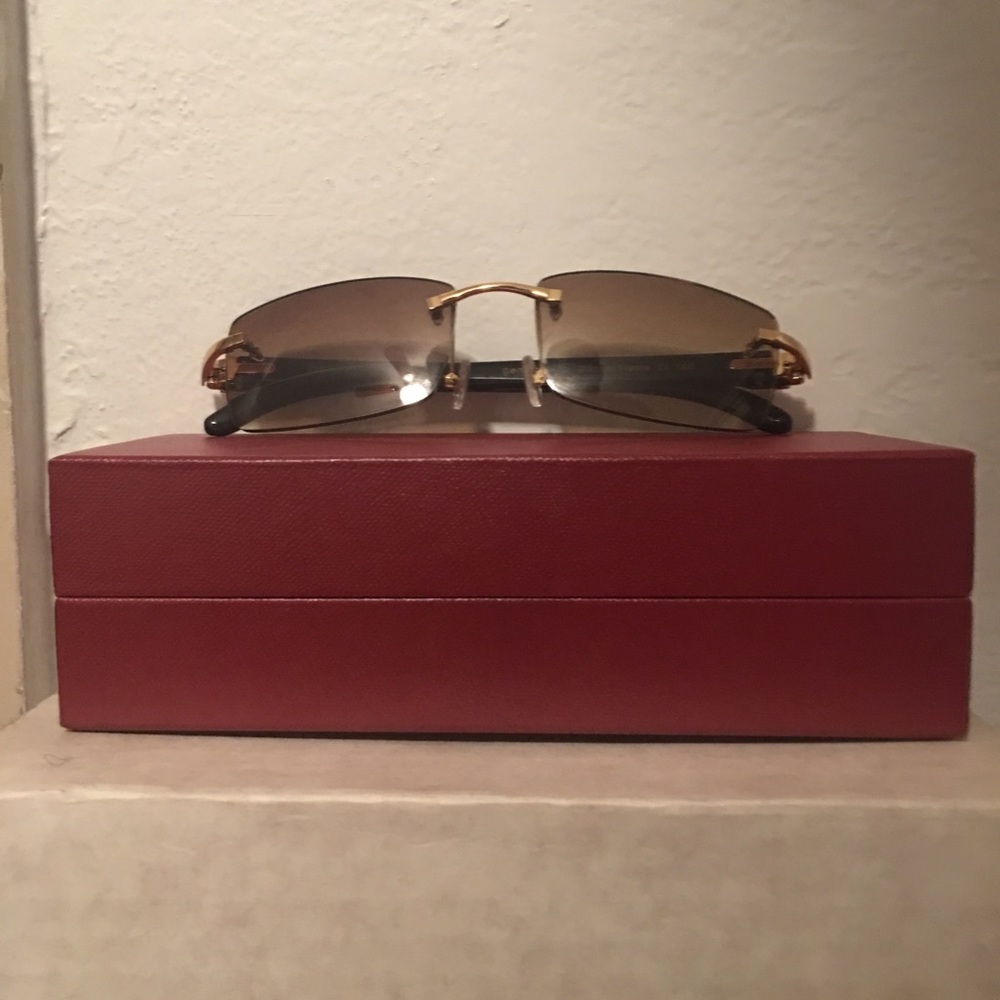 Cartier buffs